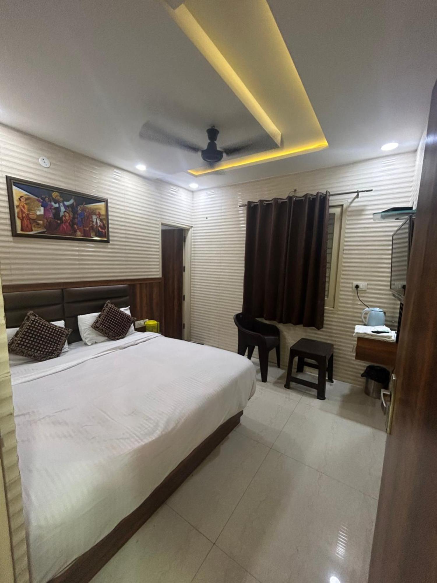 Jasneet Homestay Amritsar Esterno foto