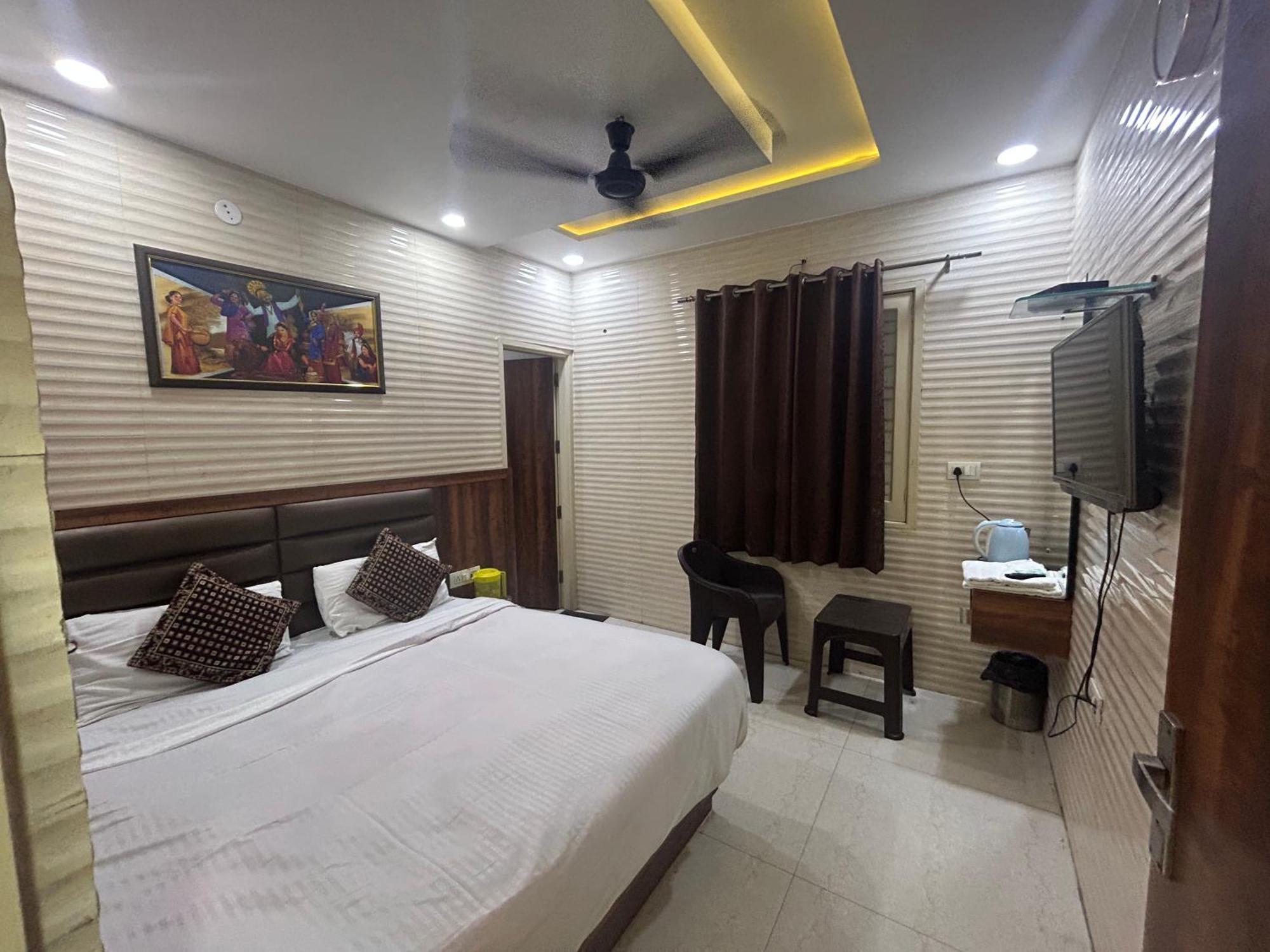 Jasneet Homestay Amritsar Esterno foto